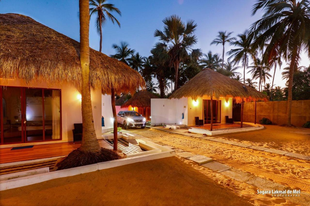 The Blue Lagoon Resort Kalpitiya Ngoại thất bức ảnh