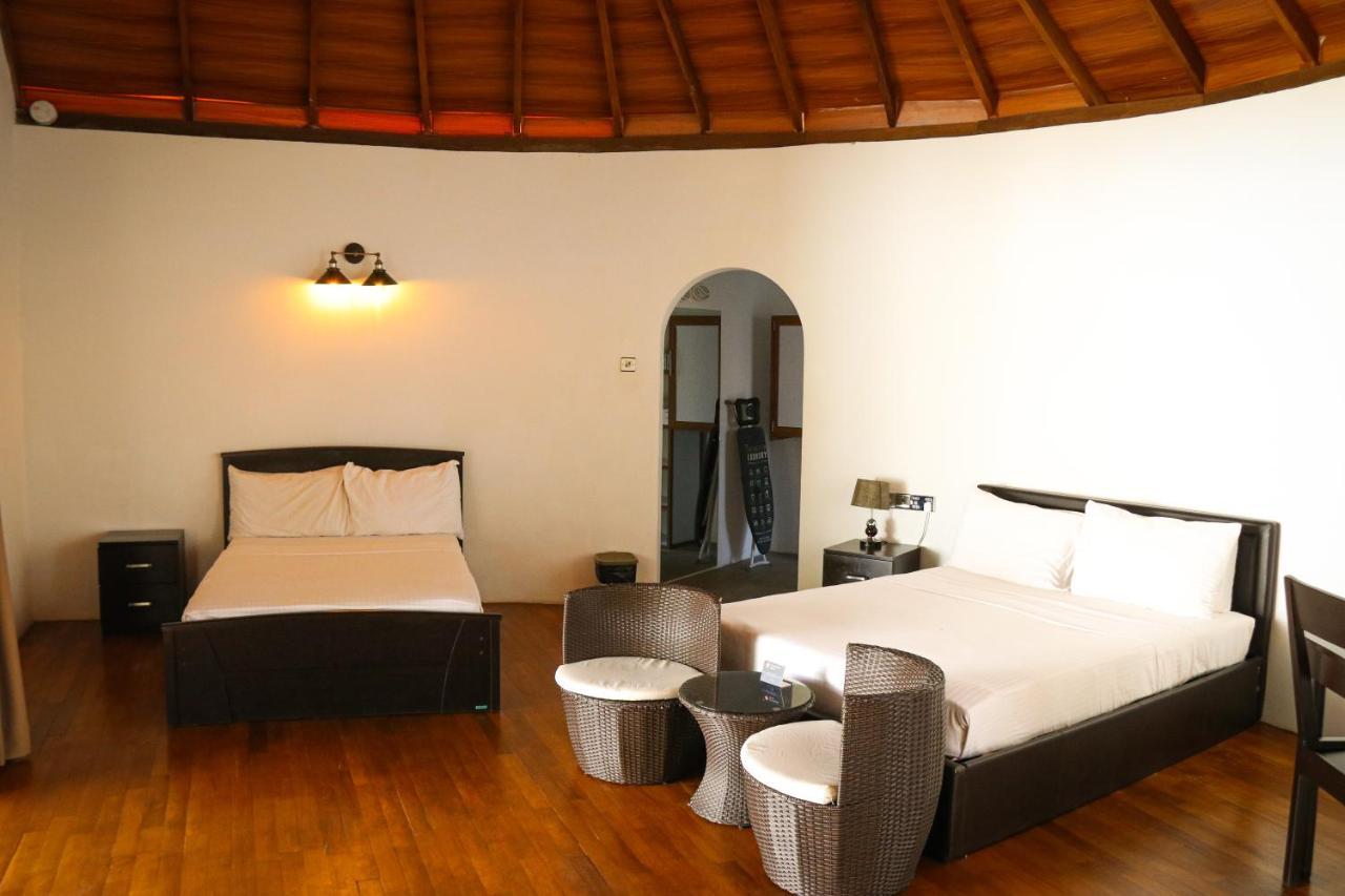 The Blue Lagoon Resort Kalpitiya Ngoại thất bức ảnh